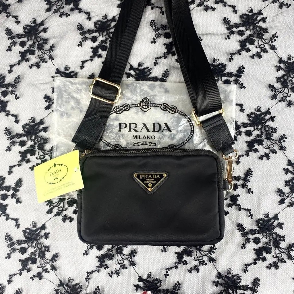 PRADA 小包包 肩背包 贈品 mercari 日本直送 二手