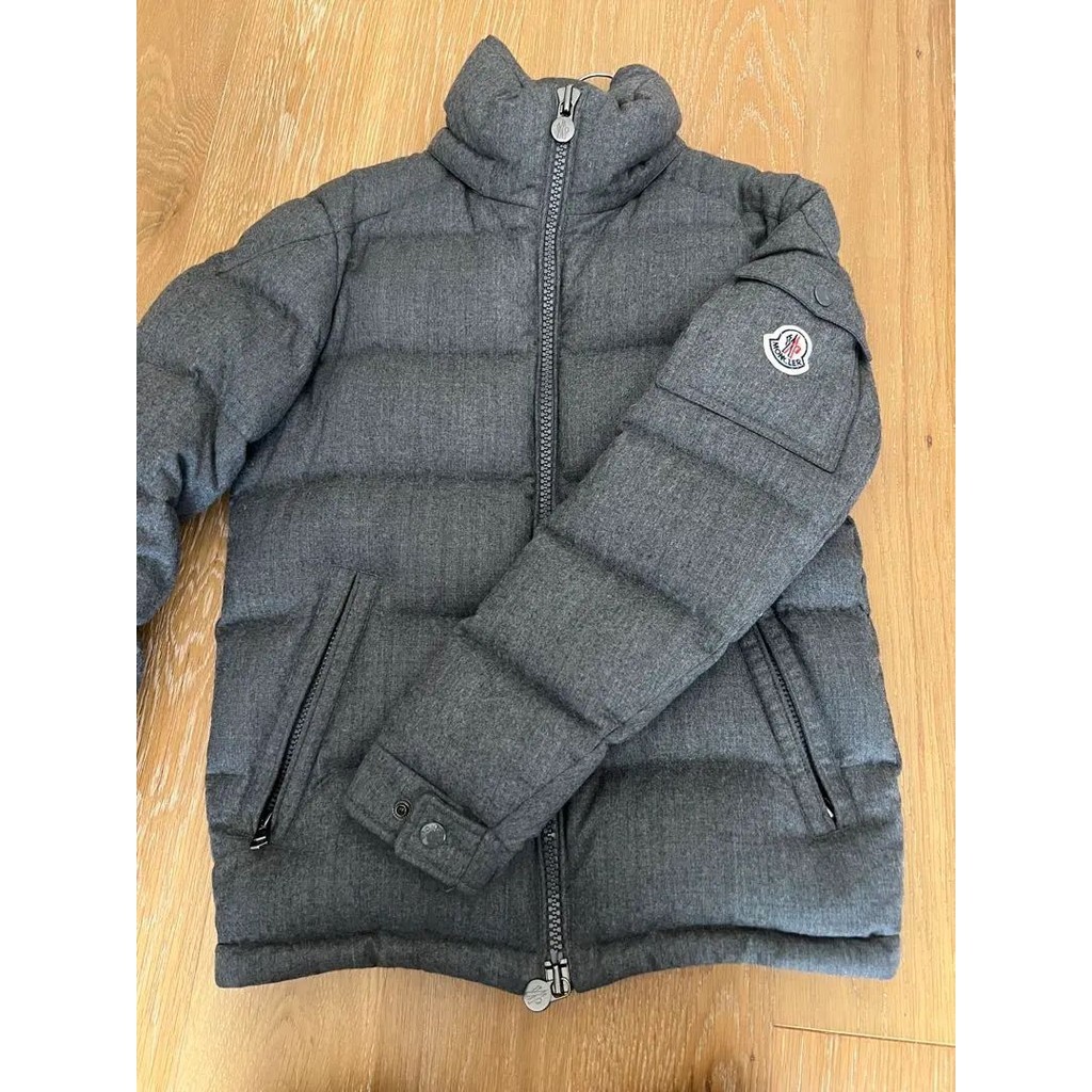 Moncler 盟可睞 羽絨服 mercari 日本直送 二手