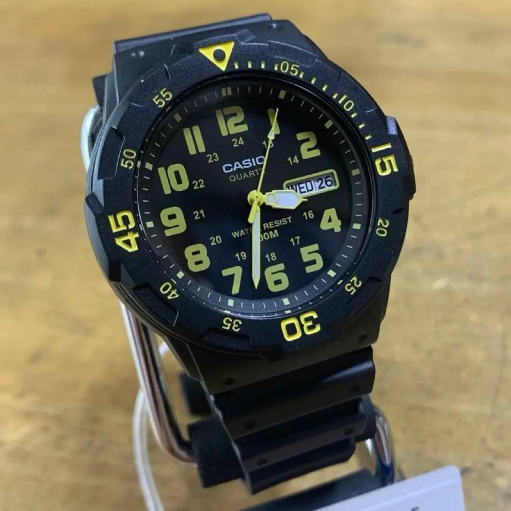 近全新 CASIO 手錶 MRW-200H-9B 字盤 mercari 日本直送 二手