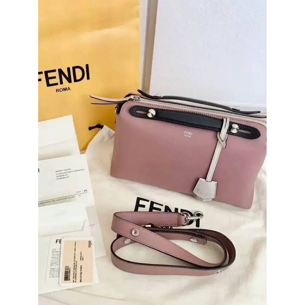 近全新 FENDI 芬迪 手提包 By the way STRAP YOU mercari 日本直送 二手