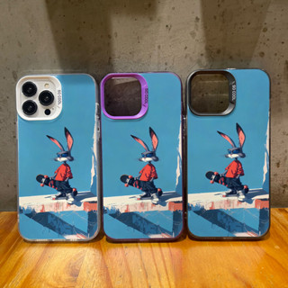 卡通兔子滑板車創意圖案手機殼適用於 iPhone 16 15/14/13/12/11/XS/XR/X/8/7/Plus/