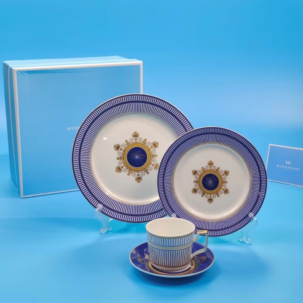 新款WEDGWOOD歐式茶具風格豎紋四件套咖啡杯碟大小雙盤禮盒裝