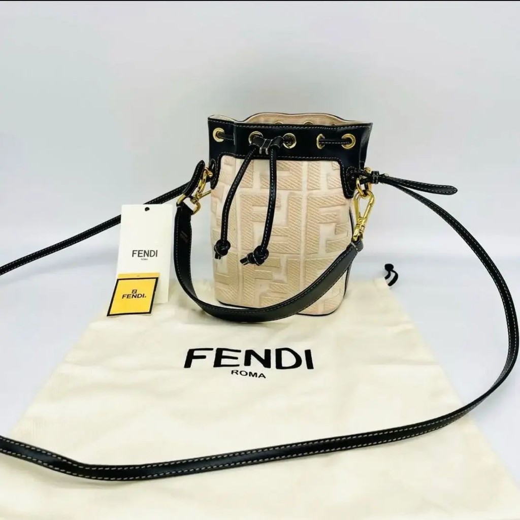 FENDI 芬迪 肩背包 FF Zucca花紋 2way 日本直送 二手