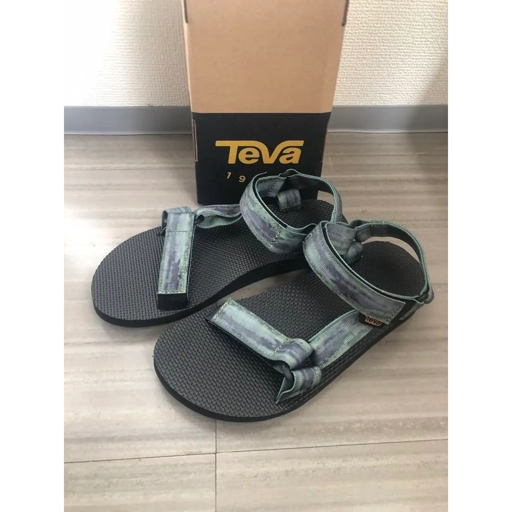 近全新 TEVA 涼鞋 mercari 日本直送 二手