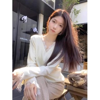 【HOT 本舖】 kumikumi溫柔風蕾絲拼接長袖針織衫女秋季新款氣質修身打底衫上衣