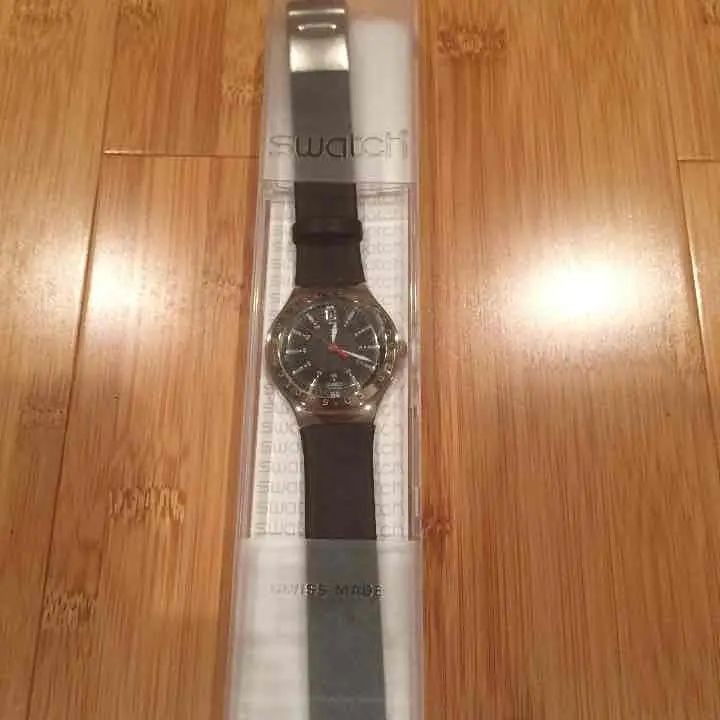 近全新 Swatch 手錶 IRONY yg 日本直送 二手