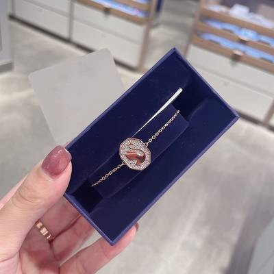 【現貨+包裝盒】Swarovski 施華洛世奇 SIGNUM 手鍊 水晶八角形徽章天鵝手環 手鐲 生日禮物