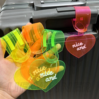 2 件熒光行李牌 - 手提箱、手提包、揹包配件 - 姓名地址標籤 - 飛機登機牌吊墜 - 隱私保護、PVC、防丟失