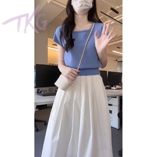 多巴胺藍色針織收腰圓領短袖T恤女夏款法式掐腰酷颯拽姐別緻上衣 小個子t恤 短袖上衣 夏季小個子穿搭 顯高顯瘦 克萊因藍