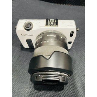 佳能 Canon EF-EOS M 類單眼 大全配 18-55變焦鏡 外加兩顆電池 電池充電器 原廠轉接環 m3