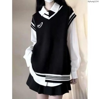 臺灣出貨✨大尺碼女裝 美式學院風刺繡V領針織馬甲背心女學生百搭襯衫顯瘦短裙三件套裝 套裝女 大碼女裝 日韓女裝套