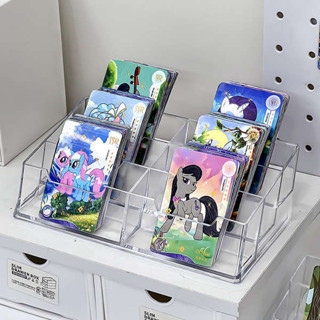 小卡展示架 卡片收納盒 小馬寶莉卡片展示架大容量階梯多層分格桌面透明小卡亞克力卡位盒