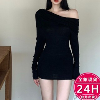 【梨卡】隔日到貨 女裝 聖誕紅色 針織 性感一字肩 長袖針織洋裝 復古氣質洋裝 修身包臀打底短裙WT104【現貨24H】