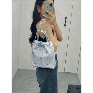 牛仔皮藍鏈條多WAY帆布後揹包女 鉚釘時尚簡約多功能手提斜揹包 都市高階感大容量輕便水桶包 2025復古小香風手提水桶抽