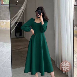 赫本風小黑裙女2025春季新款復古v領長款過膝黑色氣質連衣裙長裙 A字長袖洋裝 秋季洋裝 韓版連身裙【樂購】