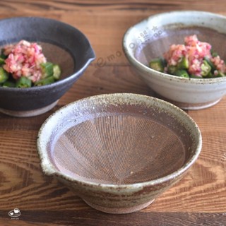 日本美濃燒 片口研磨缽 4寸 黑色 / 白色 / 唐津(大地色) 陶器 現貨 單一販售