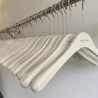 【客製化】【實木衣架】服裝店專用 女裝奶白實木防滑衣服掛衣架 兒童木質衣撐褲夾 logo批發