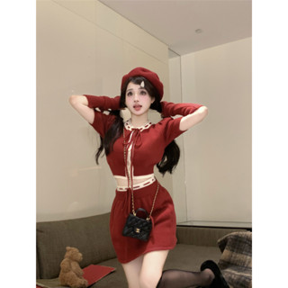 【HOT 本舖】 實拍~酒燻紅莓 聖誕節新年顯白暗紅收腰上衣毛衣短裙針織套裝