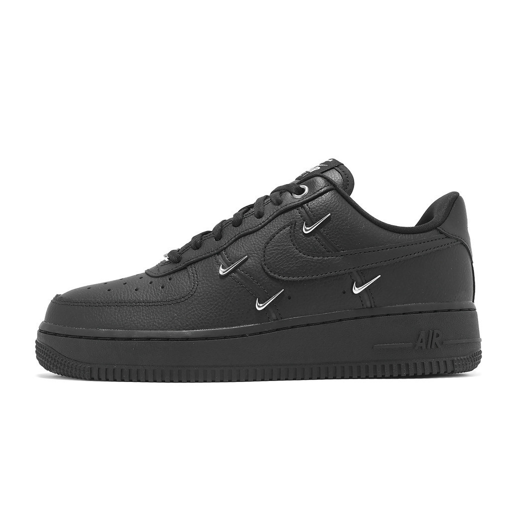 Nike 休閒鞋 Wmns Air Force 1 07 LX 女鞋 黑 金屬小勾 [ACS] HQ1180-001