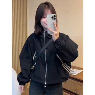 【HOSS】🔥黑色衝鋒衣 短版上衣 拉鏈連帽外套女 韓版上衣 防風外套 寬鬆 風衣外套 春秋上衣女 衝鋒外套