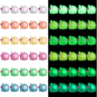 『臺現』100%正品 30 件裝小樹脂動物迷你豬各種顏色裝飾迷你花園景觀水族館盆栽植物裝飾