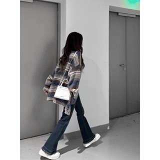 【HOT 本舖】 韓版撞色條紋開衫毛衣外套女秋冬薄款設計感小眾寬鬆慵懶針織上衣