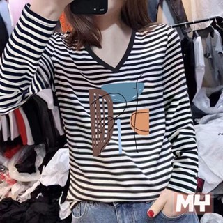 2025早秋洋氣質上衣長袖秋季新款女裝百搭條紋v領打底衫t恤學生女大碼T恤 長袖T恤 韓版長袖T恤 秋季大學t恤