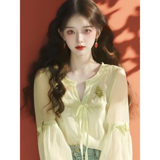 現貨速發#女生著裝 韓版上衣綠色防曬雪紡襯衫早秋新款女裝甜美公主風獨特超好看長袖上衣長袖上衣