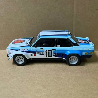 [現貨]IXO 1:18 FIAT 131 #10 菲亞特 賽車模型 合金 不開門不轉向 吸塑包裝 實物拍攝不退換 順豐