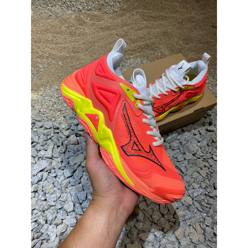 Mizuno Wave Momentum 3 米津濃耐用舒適籃球鞋