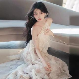 吊帶掛脖法式長裙新娘結婚禮服晨袍洋裝長裙婚紗攝影寫真女新掛脖仙氣訂婚裙海邊度假時尚潮流輕婚紗