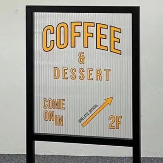 【落地招牌】 ins網紅咖啡店展示 廣告牌 招牌 鏡麵 不鏽鋼 長虹玻璃落地 三角立式牌