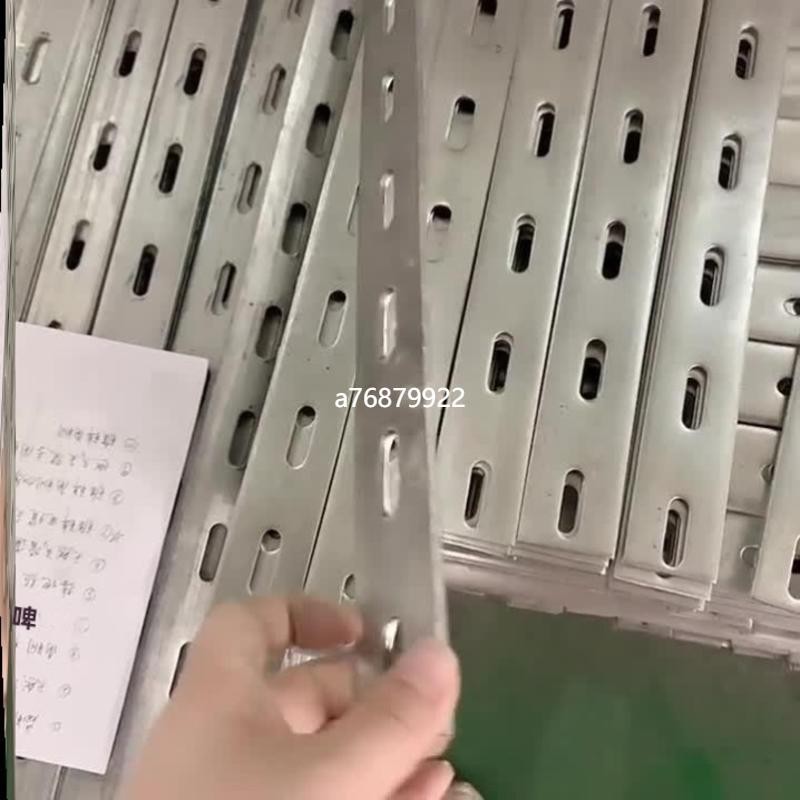 鐵條 硬鋼實心熱鍍鋅扁鐵條 帶孔鋼條 帶孔鐵條 直條扁條 鐵板薄鐵鋼板 滿300出貨