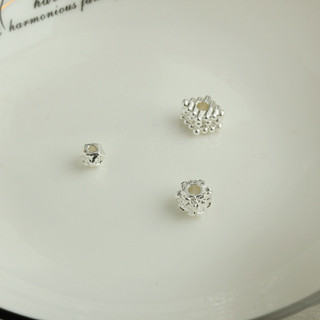 宏雲Hongyun-tl- （50pcs/份） 14k包金保色花朵方形隔珠 diy手工飾品配件 金色通孔手鍊串橄欖珠