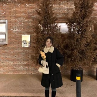 【HOT 本舖】 花栗鼠小姐 雪寶拼接羊羔毛羽絨服女小個子中長款收腰外套