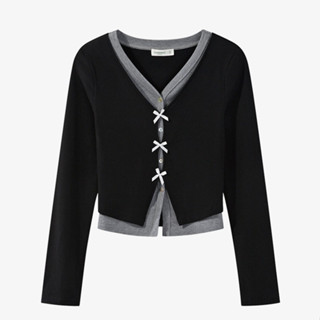 【HOT 本舖】 S-XL 假兩件撞色拼接V領長袖T恤女早秋修身顯瘦短款上衣