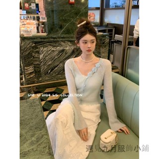 重工鈎花針織衫百搭上衣 女春季新款長袖針織上衣 不規則修身羊毛V領上衣 純色花朵小清新V領針織上衣