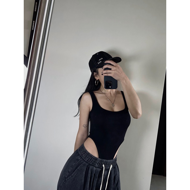 ‎半只桃♡  大碼必入 歐美辣妹必備高衩打底背心 bodysuit 連體衣💣💣