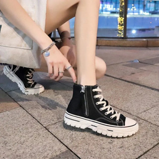 韓版黑色高幫帆布鞋女學生韓版百搭黑色帆布鞋高幫休閒板鞋女學生高幫帆布鞋。20250417