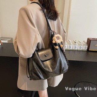【Vogue Vibe】✨新品包包✨小眾百搭托特包女新款大容量通勤後揹包設計質感大容量斜揹包