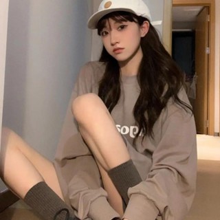 《現金下單》 現貨秋季新款百搭創意字母印花大學T女T恤長袖寬鬆圓領上衣ins上衣女 秋冬女裝 秋冬上衣 長袖 t恤女