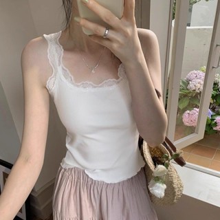 《現貨下單》白色蕾絲少女感拼接吊帶短版背心t恤別緻絕美無袖上衣夏季新款潮