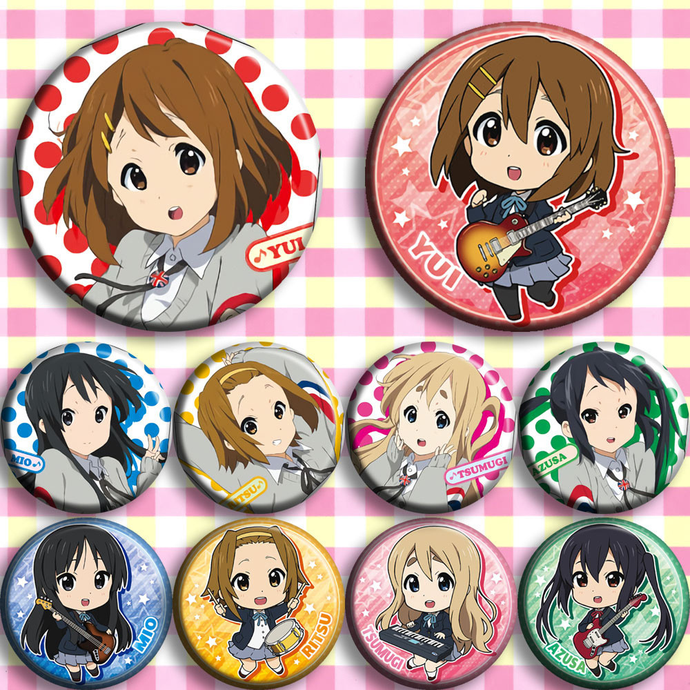 免運【】正版日穀 K ON 輕音少女 動漫徽章胸章  鞦山澪平澤唯小孤獨小店