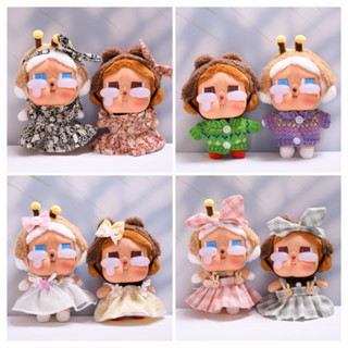 no doll]哭娃眼淚工廠搪膠臉掛件玩偶CRYBABY娃衣背帶裙毛衣套裝包掛飾公仔LABUBU衣服配件