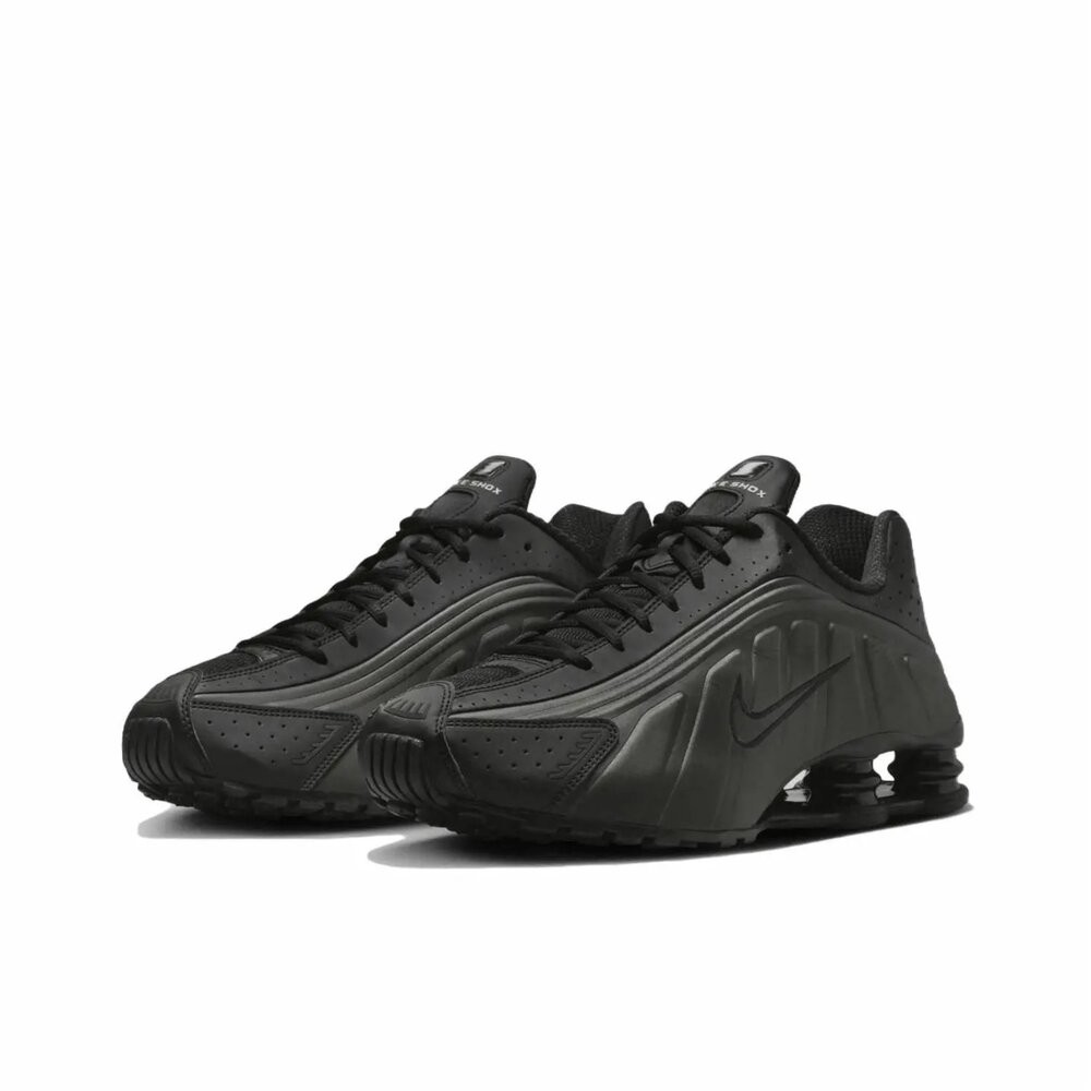 Nike Shox R4 Triple Black彈簧鞋 全黑 緩衝HQ1988-001【Fashion SPLY】