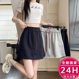 【梨卡】隔日到貨 女裝 短裙 半身裙 休閒短裙【防走光 內有安全褲】顯瘦短裙 簡約短裙 運動短裙GA559【現貨24H】