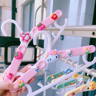 ‹兒童衣架› 現貨 [環保塑膠材質]可愛卡通兒童 衣架 嬰兒寶寶專用衣服架小孩新生兒伸縮晾 衣架 子神器