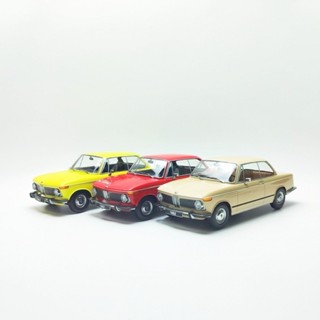 模型 KK-Scale 1/18 寶馬BMW1602 1.Series 1971 合金模型 微瑕 全封閉