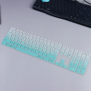 適用於羅技 Craft Mx Keys 無線鍵盤的 Precision-Fit 保護套 - 桌面設定