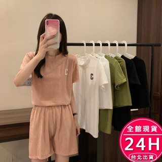 【梨卡】隔日到貨 女裝 上衣 短褲 冰絲【套裝】字母上衣 寬鬆短褲 居家睡衣 百搭短褲 休閒套裝GA569【現貨24H】